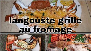 langouste grillée au fromageطريقة تقطيع وتحضير لونكوس [upl. by Gamali]