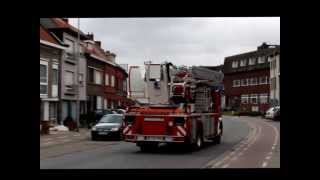 Brandweer Zelzate  Brand GeurRook  Kerkstraat Moerbeke Waas  15 Februari 2014 [upl. by Anomis]