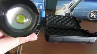 unboxing de linterna tactica militar modelo shadowhawk S1915 [upl. by Atikehs]