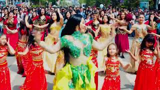 Shik Shak Shokdance version Choreographer Mongolian belly dancer Bayarmaa amp her beautiful students [upl. by Aissenav]