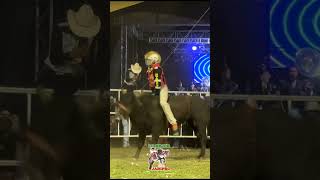 ¡QUE AGARRON Mareada de Tecario vs Joven Guerrero de Rancho Los Destructores jaripeo [upl. by Eikram]