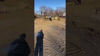 Trimble GPS On Excavator amp Dozer [upl. by Wilterdink]