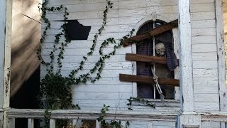 MAKE A HAUNTED HOUSE DIY Halloween Facade Portable Stage Platforms amp Pressure Blocks Pt4 [upl. by Nilesoy]