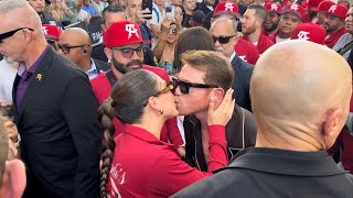 Canelo Right After Berlanga Face Off Gets Love From Family And Fans EsNews Boxing [upl. by Sueddaht]