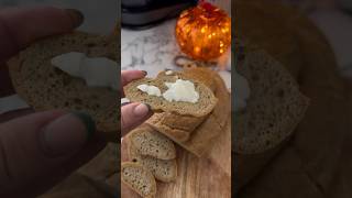 Low Carb Brot 🍞 kalorienarm rezept gesundeernahrung backen [upl. by Katine]