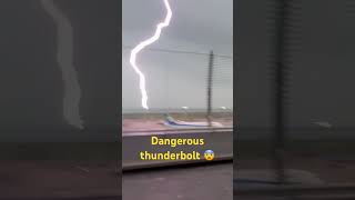 76 羽田空港落雷😱  July 6th dangerous thunderbolt near Haneda Airport shorts thunderbolt tokyo [upl. by Dhar491]