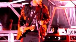 Linkin Park Bleed It Out Live  Transformers World Premiere Hollywood 062209 [upl. by Mazur]