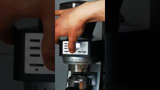 Baratza Sette 270 changing grinding level during grinding [upl. by Bowyer]