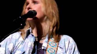 Melissa Etheridge Live and Alone 2009  AWAY [upl. by Anurag]