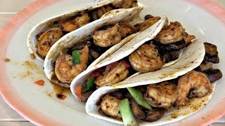 SmokingPitcom  Cajun Shrimp Tacos cooked on the Scottsdale [upl. by Yung]