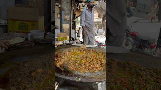 Most Famous Majha Kaleji Wala  Hot And Spicy Tawa Fry Kaleji  Street Food Lahore [upl. by Nakasuji]