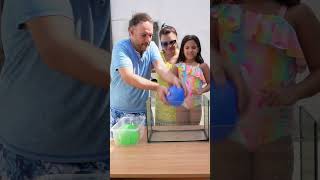 Colorata o trasparente💧😬💧😬challenge shortsvideo funny family challengevideo shortsviral [upl. by Yennej959]