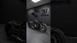 Custom single sided swingarm build ⛓️Work of art 🤌🏽 dddesigns VRod HarleyDavidson [upl. by Letsou]