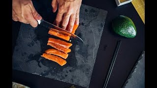 Tartare di salmone avocado e lime un piatto per gli amanti del pesce crudo [upl. by Johnsson]