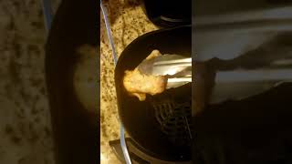 Bella Pro Series 4qt Air FryerCooking Chicken Pt2 [upl. by Mab397]