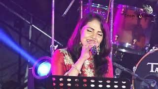 As Deka PuraYannam Yannam  ඇස් දෙක පුරා  Sashika Nisansala [upl. by Dleifyar]