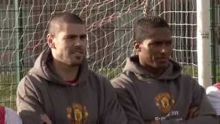 Antonio Valencia and Victor Valdes visit Broadoak School Partington  SchoolsUnited [upl. by Auqinaj]