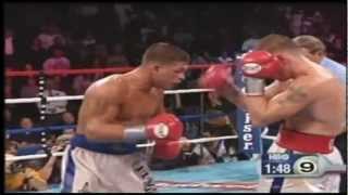 Arturo Gatti vs Mickey Ward Round 9 remastered [upl. by Sev]