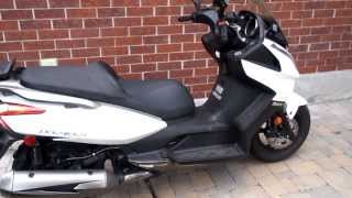 Kymco Downtown 300i scooter review after a 4 hour 300KM test ride [upl. by Fae377]