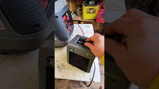 Briggs and Stratton P2000 inverter generator [upl. by Luzader]