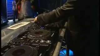 Didier Sinclair  Feel the wave  Live  BobinO [upl. by Orvan]