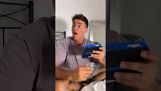 Cuando te PILLAN con la NINTENDO DS🕹️👀 viral shorts comedyskits [upl. by Hege]