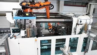 KUKA Robots for Plastics Industry Oct 2013 [upl. by Vaas]