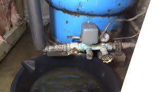 HOUSE WELL TANK LEAKING WATER FIXED [upl. by Natividad]