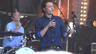 The MACCABEES quotFirst Lovequot au festival John BEAUREGARD 2 [upl. by Richella]