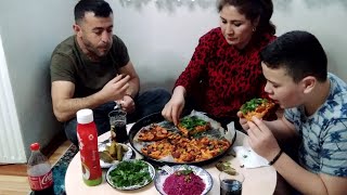 mukbang EV YAPIMI PİZZA türkçe mukbang [upl. by Orville]