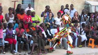 danse grands et petits lions dakar gueule tapée2012 [upl. by Odnomar5]