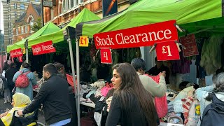 🇬🇧 LONDON STREET FOOD HISTORIC PETTICOAT LANE MARKET SPITALFIELDS MARKET LONDON CITY WALK 4K HDR [upl. by Callan]