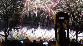 London New Year countdown 2014 [upl. by Ardnuhsed]