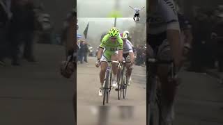 ⚔️ Le magnifique duel entre Peter Sagan et Philippe Gilbert [upl. by Sirc]