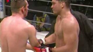 UFC LHW Champion Lyoto Machida using the straight left karate punch on Rich Franklin part 2 [upl. by Yul780]