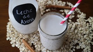 Básicos  Cómo preparar LECHE DE AVENA Rica y saludable [upl. by Eah]