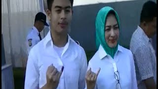 One Man One Vote Airin Rachmi Diany Mencoblos Bersama Putra Sulung  BIS 0912 [upl. by Nitsur237]