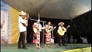 Hermanas Valle cantando musica ranchera [upl. by Cheney]