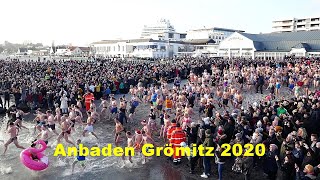 Anbaden Ostseebad Grömitz Neujahr 2020 [upl. by Lihkin]