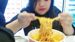 spicy samyang cheese noodles mukbang at the Ramen bar SO SPICY I HAS BREATHING SO QUICKLY [upl. by Leugim596]