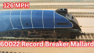 Hornby 60022 Record Breaker Mallard [upl. by Roberson]