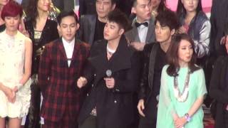 20121229 林宥嘉 小巨蛋中歌榜 大合唱 《龍的傳人》現場版 [upl. by Blynn675]