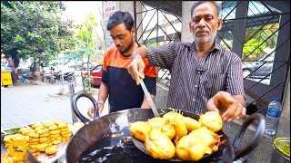 Mumbai Satish Uncle Selling Vada Pav In Sion Rs 5 Only l Mumbai Street Food [upl. by Annawaj557]