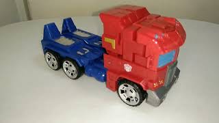 Optimus Prime Ver 01 Transforms KO transformers optimusprime [upl. by Lissak]