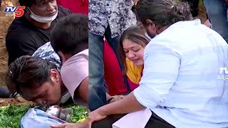 Meghana raj Dhruva sarja and Arjun Sarja pays Final respect to Chiru sarja [upl. by Ostap]