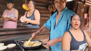 MAMÁ JESUS NOS IMBITÓ A COCINAR CON PAPÁ MIGUEL Y ERICK ASE TORTIAS CON ROXY [upl. by Iren]