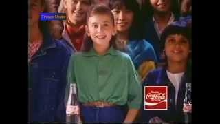 Coca Cola Spot anni 80 Sono il futuro del mondo [upl. by Akialam]