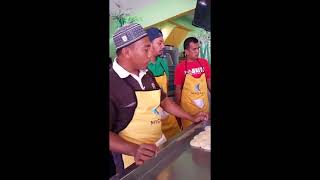 Teknik Buat Roti Canai Sedap Dari Brother Chef Otai ● Relaxlahmy [upl. by Robson]