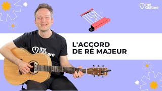 Laccord de Ré majeur à la guitare [upl. by Atnom]