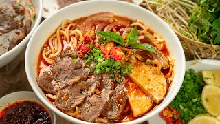 Cách nấu BÚN BÒ HUẾ ngon tuyệt đỉnh chuẩn vị Huế nhìn thôi đã thèm  Perfect VN Spicy Beef Noodle [upl. by Holey]